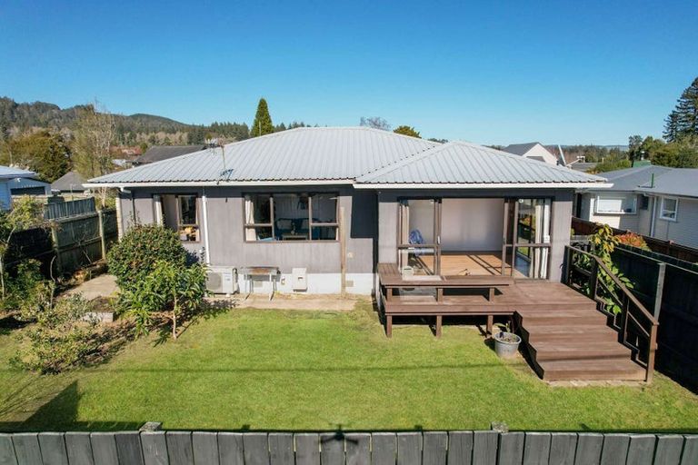 Photo of property in 11 Iles Road, Lynmore, Rotorua, 3010