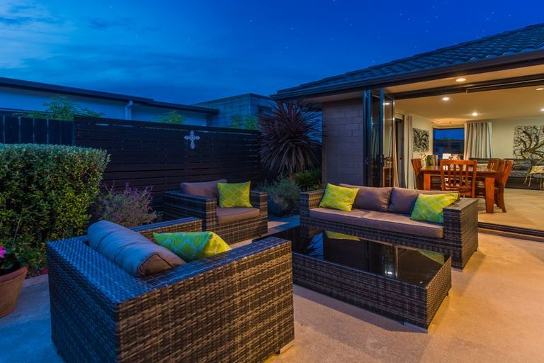 Photo of property in 120 Oriental Parade, Papamoa Beach, Papamoa, 3118