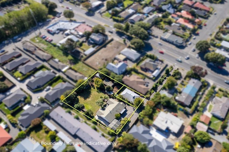 Photo of property in 2/151 Yaldhurst Road, Sockburn, Christchurch, 8042