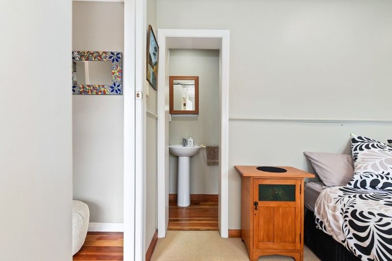 Photo of property in 112 Beerescourt Road, Beerescourt, Hamilton, 3200