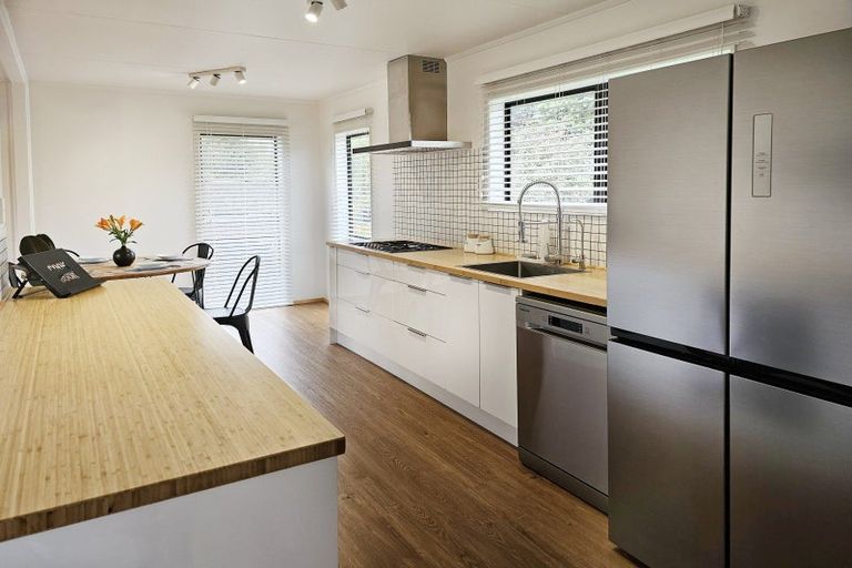 Photo of property in 3 Breadalbane Road, Havelock North, 4130