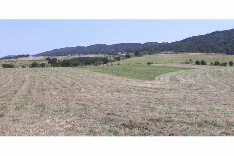 Photo of property in 44 Robert Hastie Drive, Mangawhai, 0573