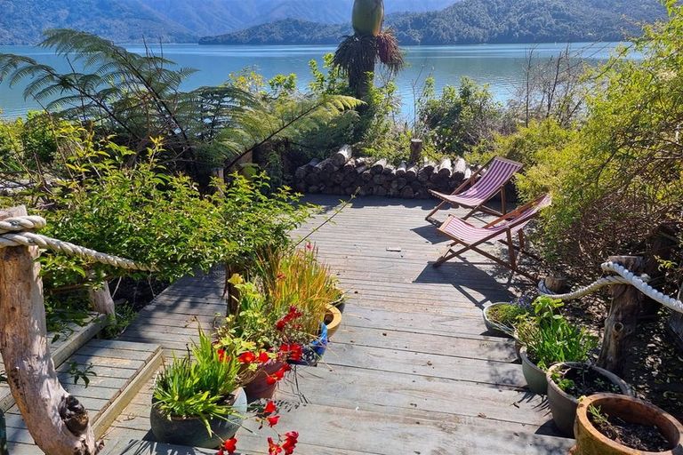 Photo of property in Willow Bay, Mahau Sound, Marlborough Sounds, 7282