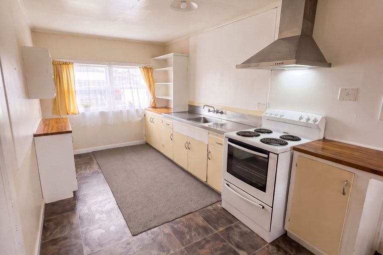 Photo of property in 81 Willoughby Street, Halcombe, Feilding, 4779