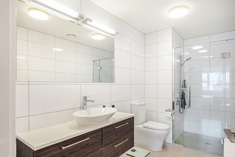 Photo of property in 112 Panorama Heights, Orewa, 0931