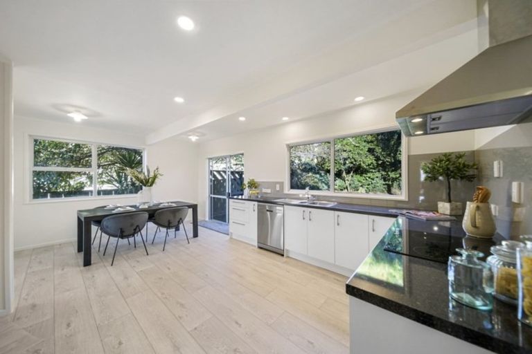 Photo of property in 31 Mack Place, Red Hill, Papakura, 2110