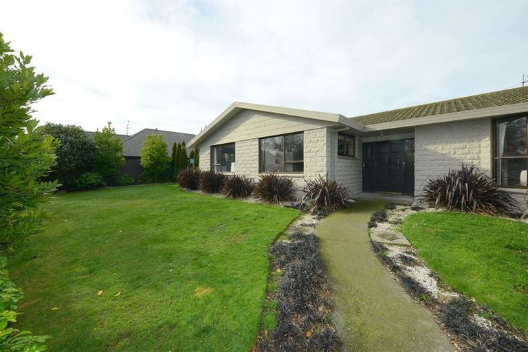 Photo of property in 49 Sefton Street, Belfast, Christchurch, 8051