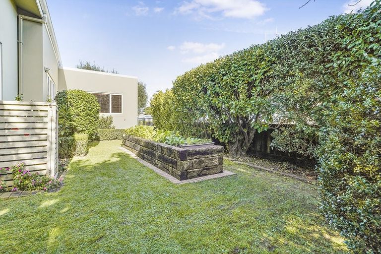 Photo of property in 67 Rototuna Road, Rototuna, Hamilton, 3210