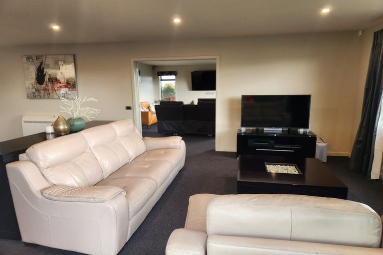 Photo of property in 2 Hunter Hills Drive, Gleniti, Timaru, 7910