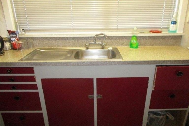 Photo of property in 19 Railway Esplanade, East Gore, Gore, 9710