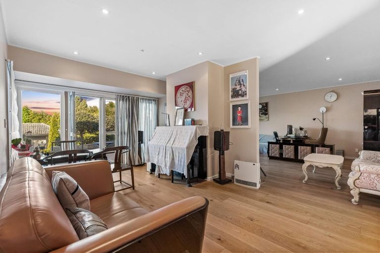 Photo of property in 184 Kohimarama Road, Kohimarama, Auckland, 1071