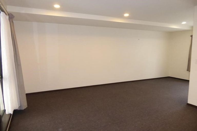 Photo of property in 14/240 The Terrace, Wellington Central, Wellington, 6011