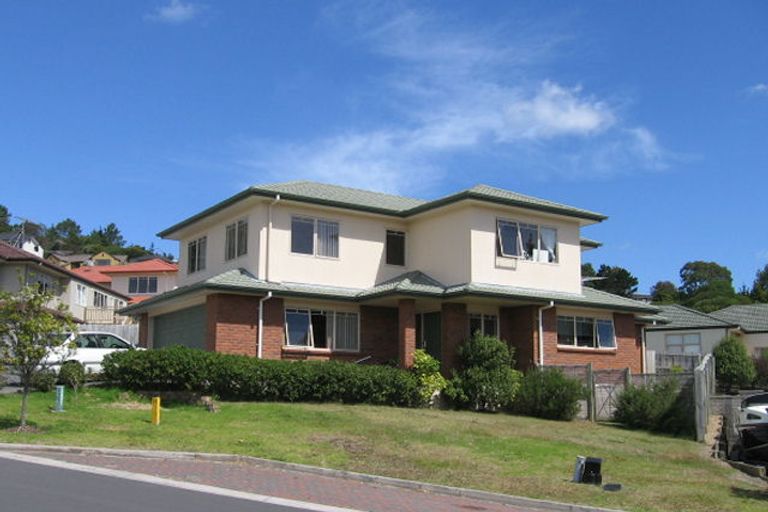 Photo of property in 5 Landvale Court, Browns Bay, Auckland, 0630