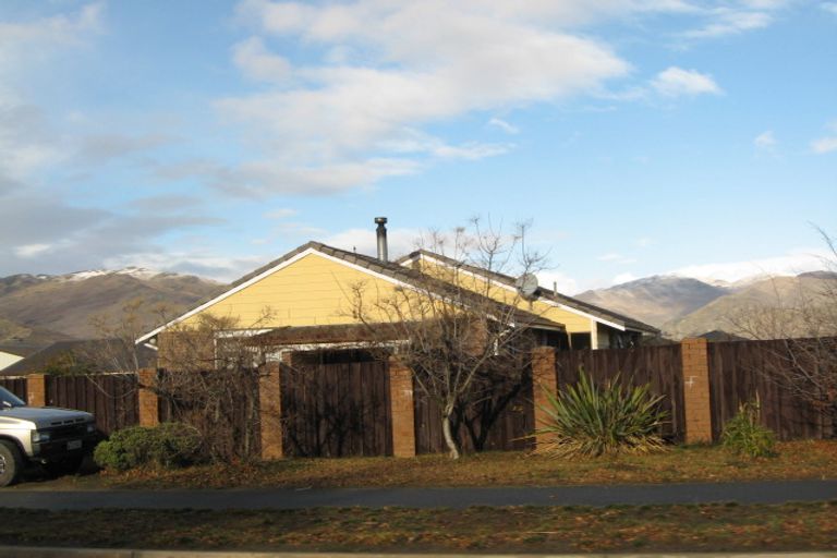 Photo of property in 139 Waenga Drive, Cromwell, 9310