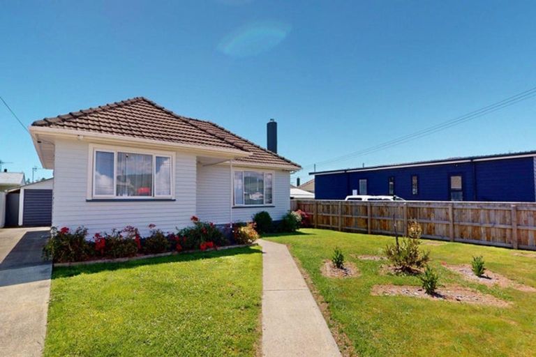 Photo of property in 21 Maire Street, Levin, 5510
