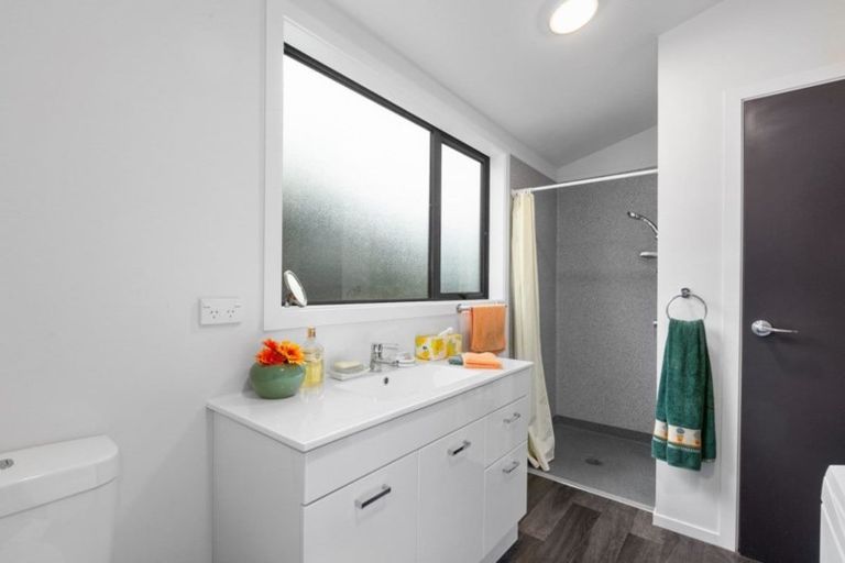 Photo of property in 82 Bay View Road, South Dunedin, Dunedin, 9012