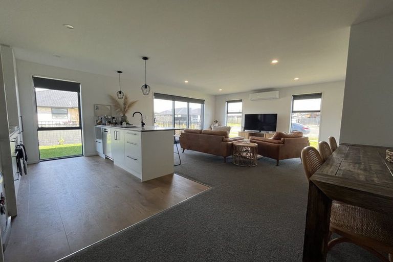 Photo of property in 13 Ned Place, Halswell, Christchurch, 8025