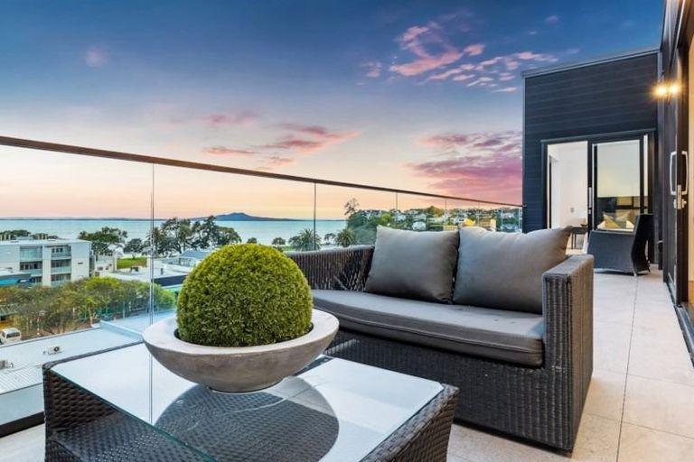 Photo of property in The Victor, 505/4 Bute Road, Browns Bay, Auckland, 0630