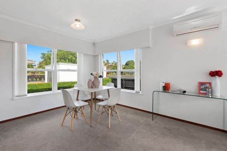 Photo of property in 4/768 Beach Road, Browns Bay, Auckland, 0630