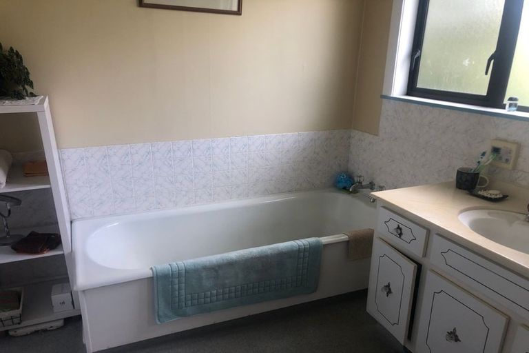 Photo of property in 36 Birmingham Street, Takaro, Palmerston North, 4412