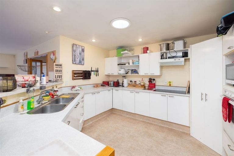 Photo of property in 33 Eders Road, Woodend, 7610