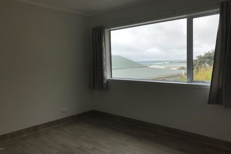 Photo of property in 30 Brighton Street, Island Bay, Wellington, 6023