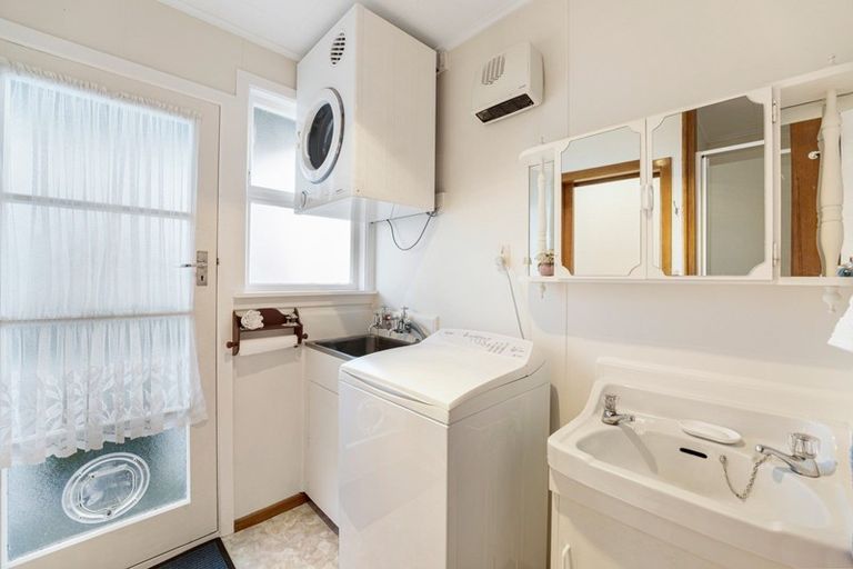 Photo of property in 188b Brooklands Road, Vogeltown, New Plymouth, 4310