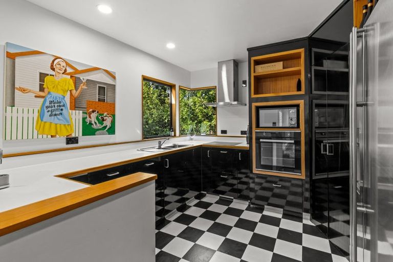 Photo of property in 73 Kopanga Road, Havelock North, 4130