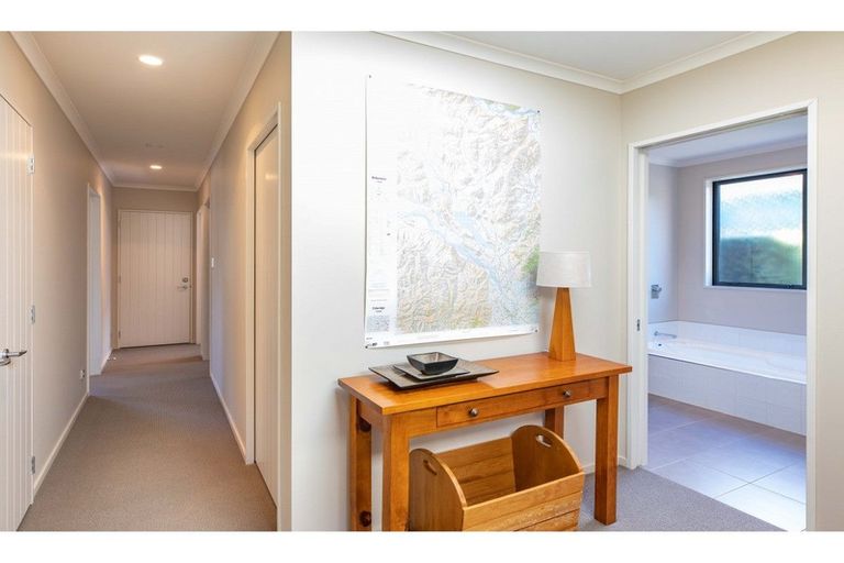 Photo of property in 4 Ryton Place, Lake Coleridge, 7572