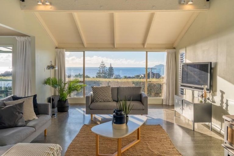 Photo of property in 23 Mckenzie Avenue, Raumati South, Paraparaumu, 5032