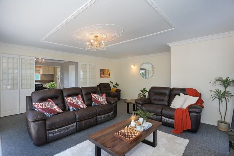 Photo of property in 79 Fairview Avenue, Feilding, 4702