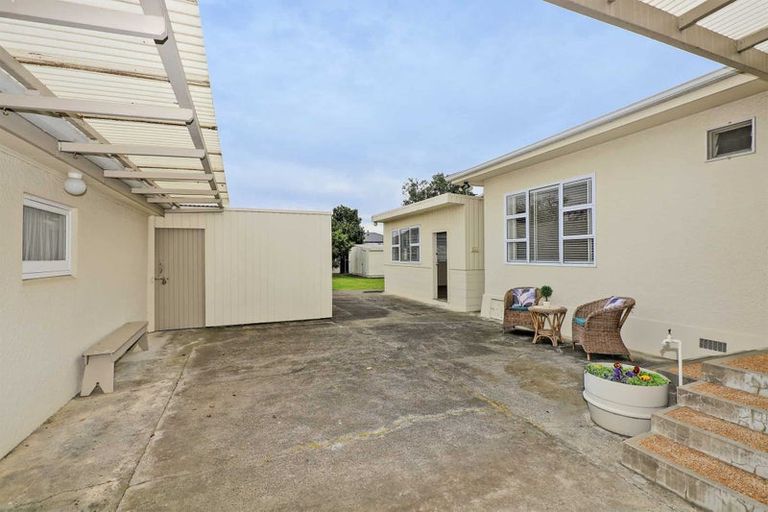 Photo of property in 413 Burnett Street, Mahora, Hastings, 4120