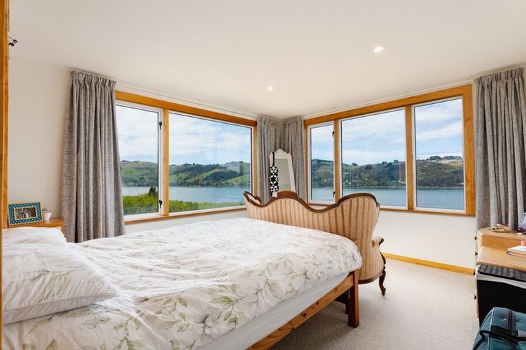 Photo of property in 41 Adderley Terrace, Ravensbourne, Dunedin, 9022