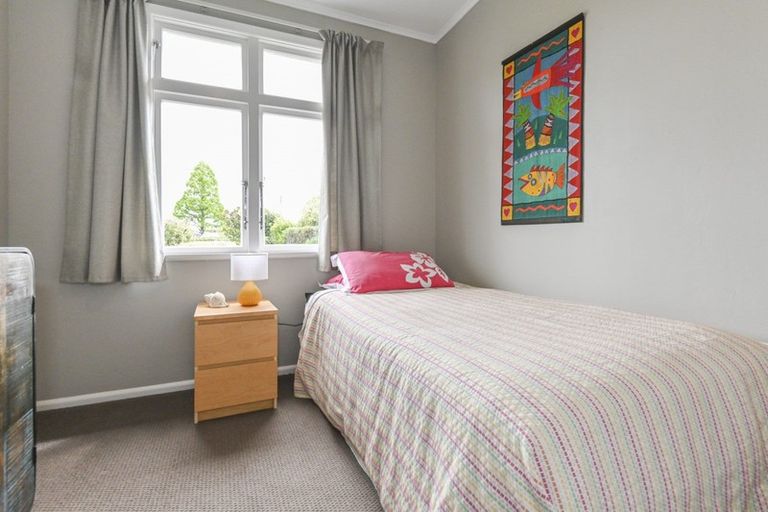 Photo of property in 11 Elizabeth Place, Clive, 4102