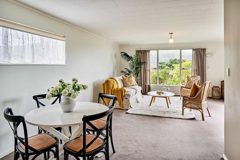 Photo of property in 51 Sea Vista Drive, Pukerua Bay, 5026