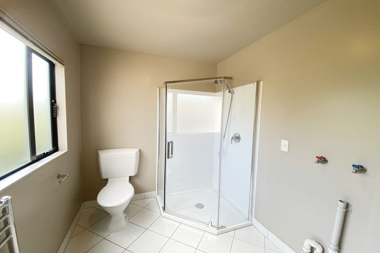 Photo of property in 8/548 Chapel Road, East Tamaki, Auckland, 2016