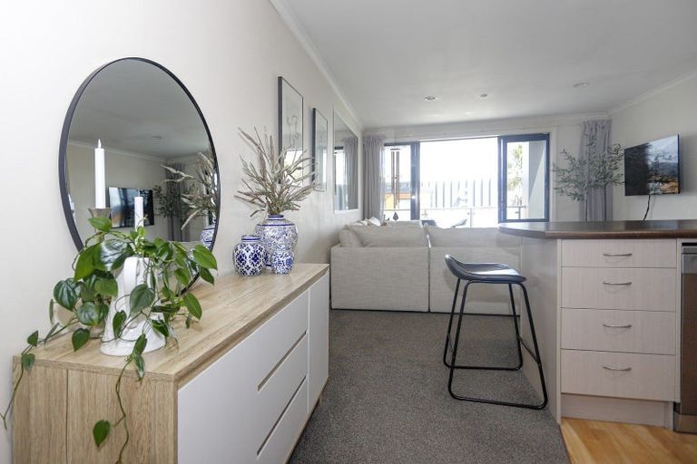 Photo of property in Paramount Apartments, 33/281 Maunganui Road, Mount Maunganui, 3116