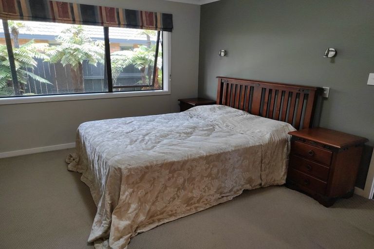 Photo of property in 65 Peter Hall Drive, Kelvin Grove, Palmerston North, 4414