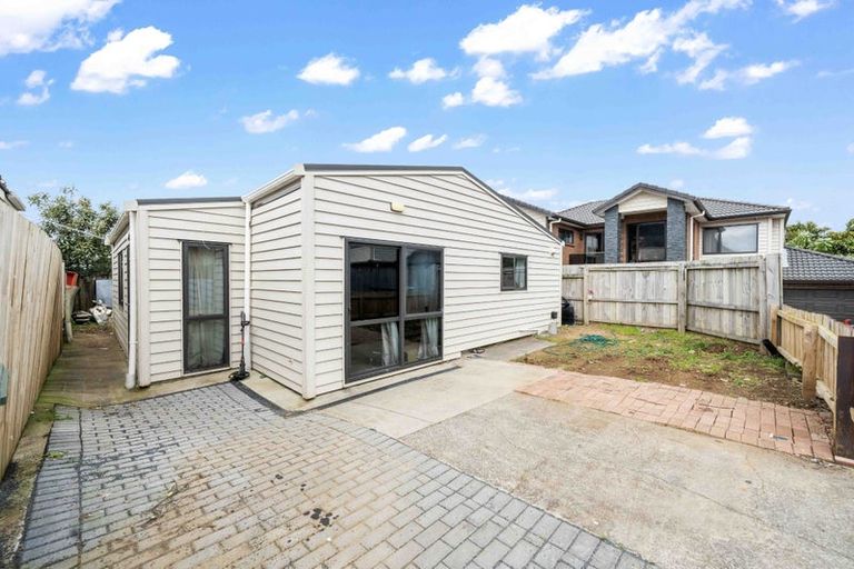 Photo of property in 135a Carruth Road, Papatoetoe, Auckland, 2025