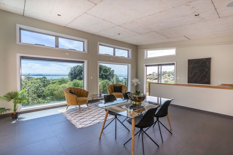 Photo of property in 97b Mount Pleasant Road, Mount Pleasant, Christchurch, 8081