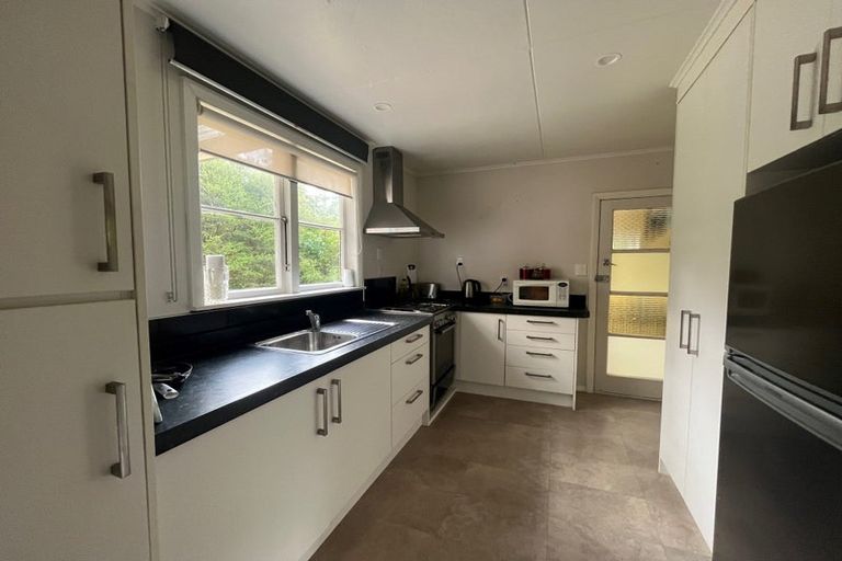 Photo of property in 13 Avian Crescent, Blue Mountains, Upper Hutt, 5371
