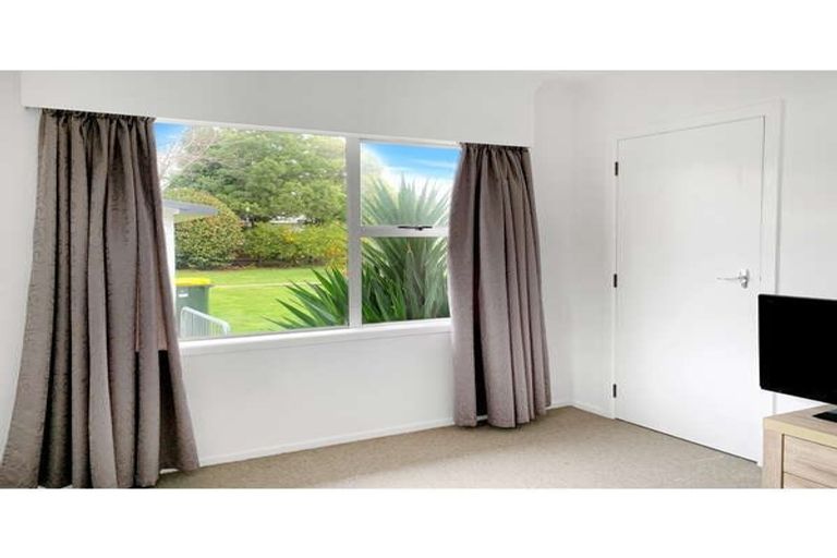 Photo of property in 12 Vogel Street, Levin, 5510