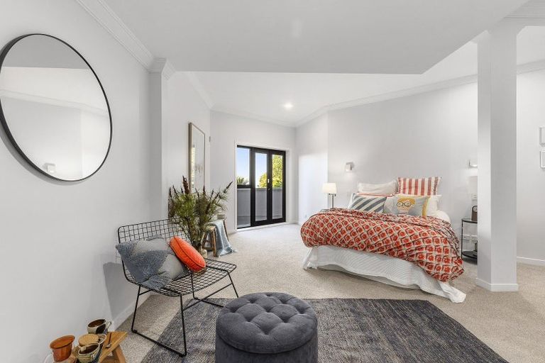 Photo of property in 3/25 Thane Road, Roseneath, Wellington, 6011