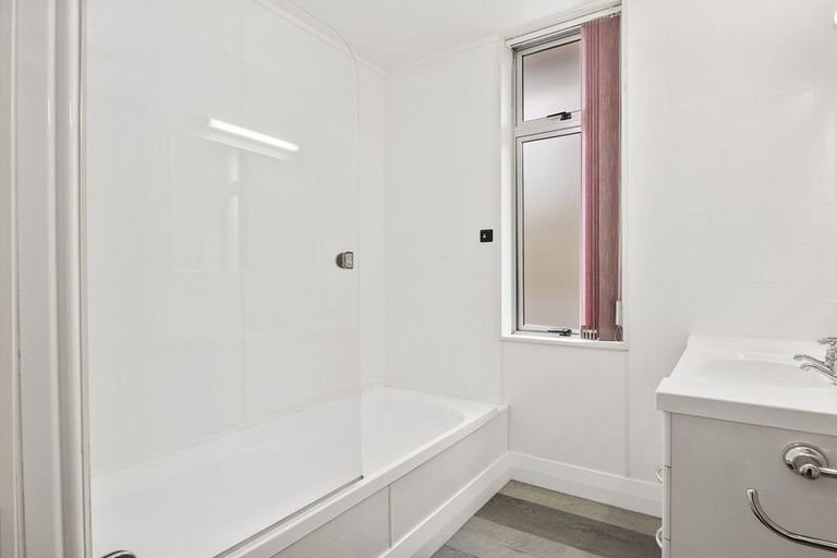 Photo of property in 33 Falcon Street, Kaikorai, Dunedin, 9010