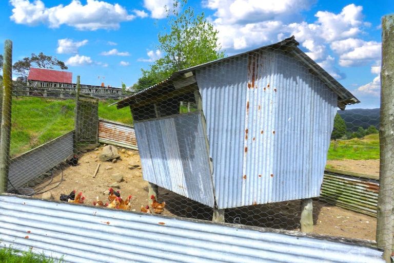 Photo of property in 2218 Tangowahine Valley Road, Tangowahine, Dargaville, 0372