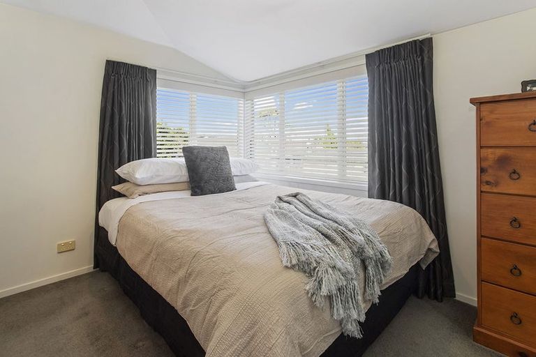 Photo of property in 16a Riverlea Avenue, Pakuranga, Auckland, 2010