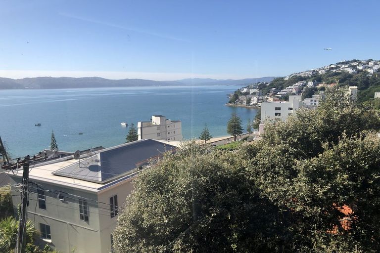 Photo of property in 10b Oriental Terrace, Mount Victoria, Wellington, 6011