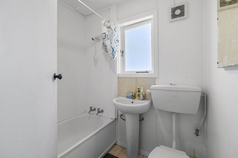 Photo of property in 6 Te Takinga Street, Turangi, 3334