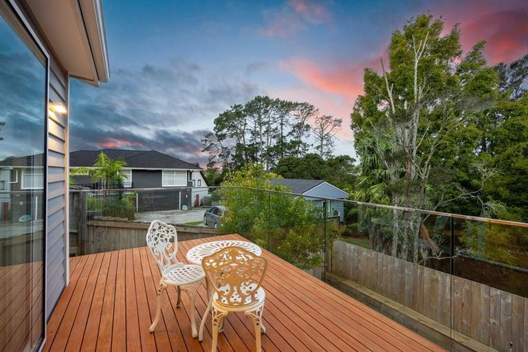 Photo of property in 14a Crystal Avenue, Glendene, Auckland, 0602