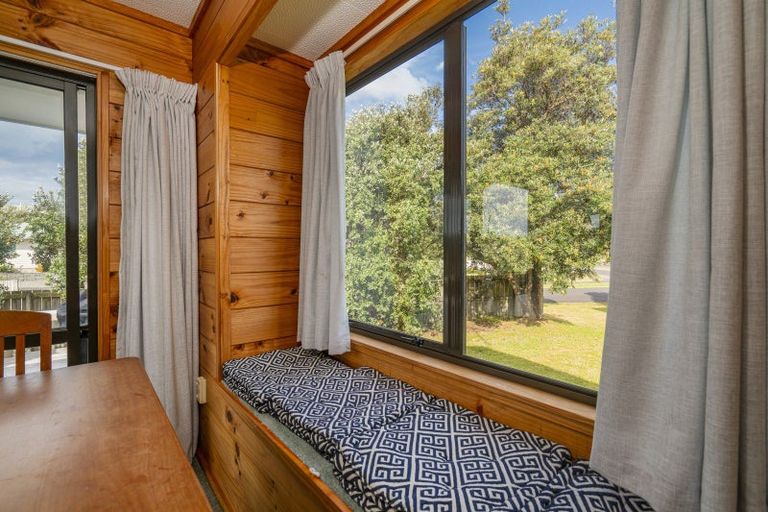 Photo of property in 117 Kowhai Avenue, Matarangi, Whitianga, 3592